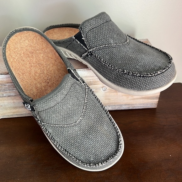 Spenco Shoes - SPENCO Grey Siesta Orthotic Shoes Size W6